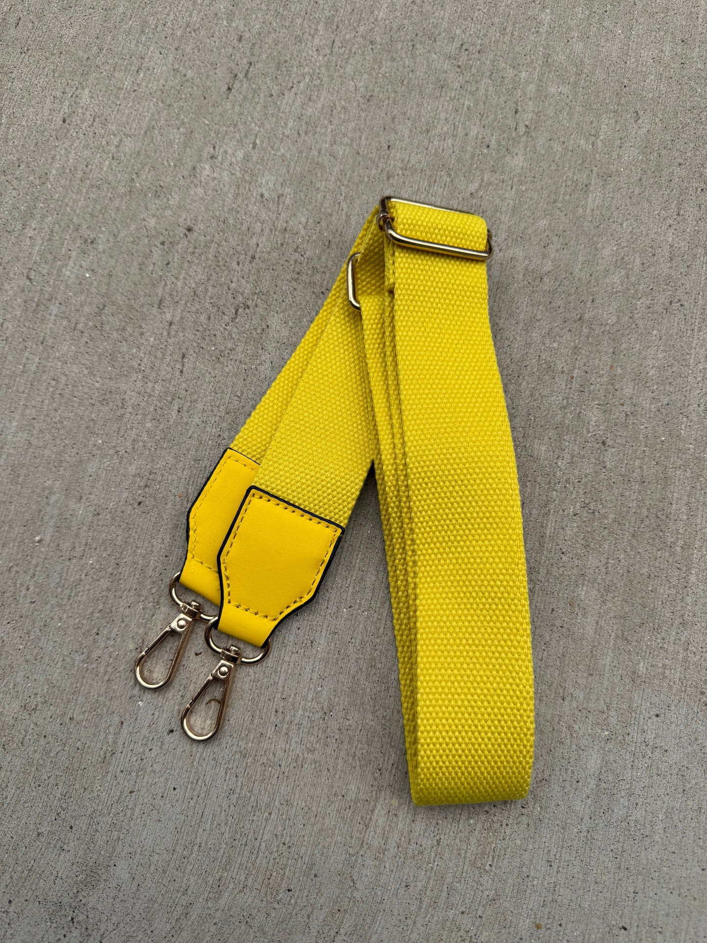 Padres yellow crossbody