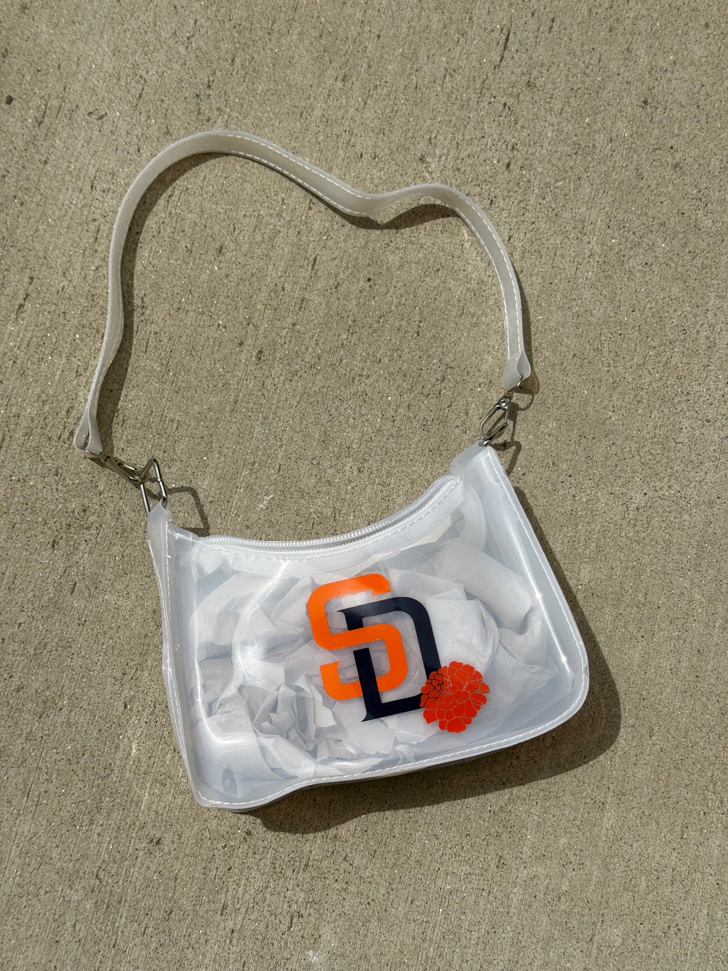 Marigold SD White Mini