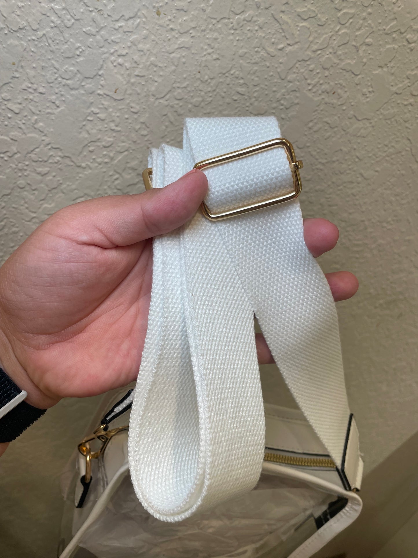 Angels Crossbody
